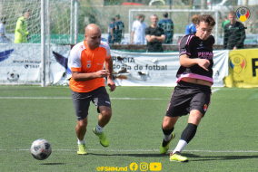 <a href="https://st.getinfootball.com/albums/1087232/66153a2958625_1920.jpg" target="_blank">Descarcă</a>