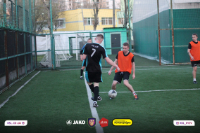<a href="https://st.getinfootball.com/albums/1087243/661540d32db3b_1920.jpg" target="_blank">Завантажити оригінал</a>