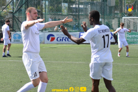 <a href="https://st.getinfootball.com/albums/1087245/661540d5276a7_1920.jpg" target="_blank">Descarcă</a>