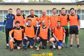 <a href="https://st.getinfootball.com/albums/1087248/6615426221938_1920.jpg" target="_blank">Descarcă</a>