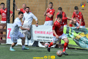 <a href="https://st.getinfootball.com/albums/1087250/661544974f2fb_1920.jpg" target="_blank">Descarcă</a>