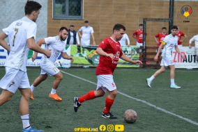 <a href="https://st.getinfootball.com/albums/1087250/661544a2073e4_1920.jpg" target="_blank">Descarcă</a>