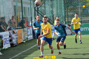<a href="https://st.getinfootball.com/albums/1087251/6615456298815_1920.jpg" target="_blank">Descarcă</a>
