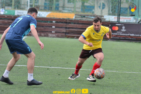 <a href="https://st.getinfootball.com/albums/1087251/6615458e93619_1920.jpg" target="_blank">Descarcă</a>