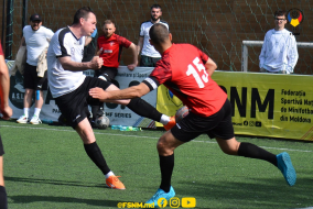 <a href="https://st.getinfootball.com/albums/1087372/661f6954e67f2_1920.jpg" target="_blank">Descarcă</a>
