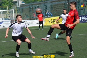 <a href="https://st.getinfootball.com/albums/1087372/661f695919aa3_1920.jpg" target="_blank">Descarcă</a>