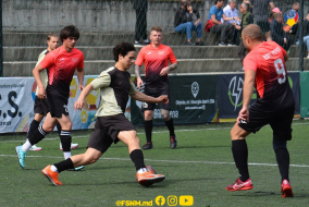 <a href="https://st.getinfootball.com/albums/1087375/661f6d8840427_1920.jpg" target="_blank">Descarcă</a>