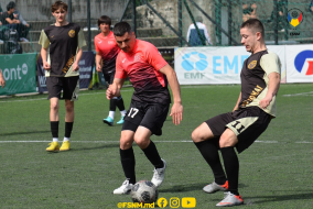 <a href="https://st.getinfootball.com/albums/1087375/661f6d894c30b_1920.jpg" target="_blank">Descarcă</a>