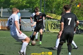 <a href="https://st.getinfootball.com/albums/1087377/661f6eb43351f_1920.jpg" target="_blank">Descarcă</a>