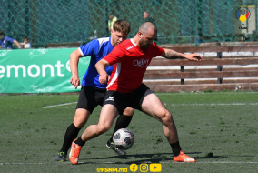 <a href="https://st.getinfootball.com/albums/1087380/661f7007429ce_1920.jpg" target="_blank">Descarcă</a>