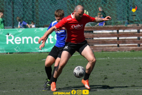 <a href="https://st.getinfootball.com/albums/1087380/661f700ebd568_1920.jpg" target="_blank">Descarcă</a>