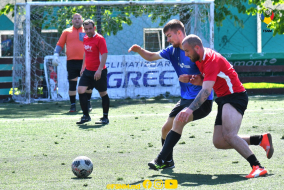 <a href="https://st.getinfootball.com/albums/1087380/661f7023e404c_1920.jpg" target="_blank">Descarcă</a>