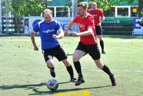 <a href="https://st.getinfootball.com/albums/1087380/661f7033bebb3_1920.jpg" target="_blank">Descarcă</a>