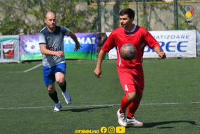 <a href="https://st.getinfootball.com/albums/1087382/661f7116154bc_1920.jpg" target="_blank">Descarcă</a>