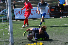 <a href="https://st.getinfootball.com/albums/1087382/661f7135363bc_1920.jpg" target="_blank">Descarcă</a>
