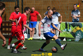 <a href="https://st.getinfootball.com/albums/1087382/661f714975cb7_1920.jpg" target="_blank">Descarcă</a>