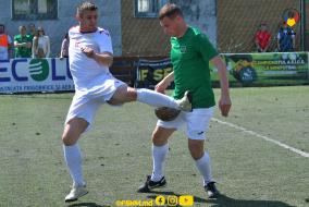 <a href="https://st.getinfootball.com/albums/1087383/661f719c0033f_1920.jpg" target="_blank">Descarcă</a>