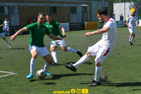 <a href="https://st.getinfootball.com/albums/1087383/661f71ac8b073_1920.jpg" target="_blank">Descarcă</a>