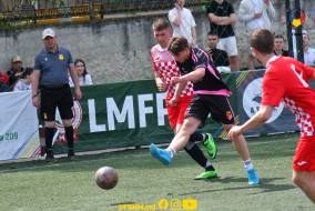 <a href="https://st.getinfootball.com/albums/1087384/661f72e451d62_1920.jpg" target="_blank">Descarcă</a>