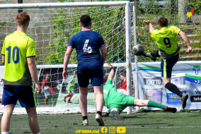 <a href="https://st.getinfootball.com/albums/1087385/661f734e70a88_1920.jpg" target="_blank">Descarcă</a>