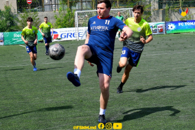 <a href="https://st.getinfootball.com/albums/1087385/661f735e0252c_1920.jpg" target="_blank">Descarcă</a>
