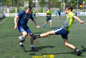 <a href="https://st.getinfootball.com/albums/1087385/661f736101dd3_1920.jpg" target="_blank">Descarcă</a>