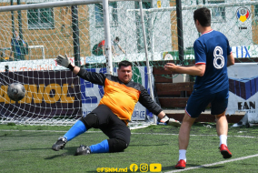 <a href="https://st.getinfootball.com/albums/1087385/661f7382c0d98_1920.jpg" target="_blank">Descarcă</a>
