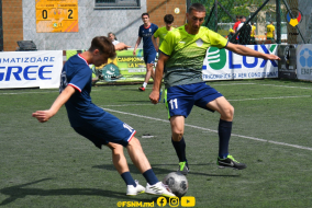 <a href="https://st.getinfootball.com/albums/1087385/661f738582702_1920.jpg" target="_blank">Descarcă</a>