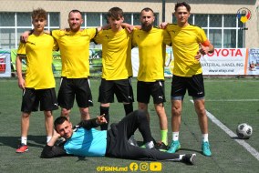 <a href="https://st.getinfootball.com/albums/1087386/661f73db558c3_1920.jpg" target="_blank">Descarcă</a>