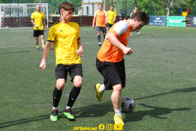 <a href="https://st.getinfootball.com/albums/1087386/661f73e017007_1920.jpg" target="_blank">Descarcă</a>