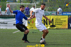 <a href="https://st.getinfootball.com/albums/1087387/661f746223c22_1920.jpg" target="_blank">Descarcă</a>