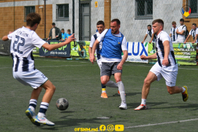 <a href="https://st.getinfootball.com/albums/1087388/661f74ef1016d_1920.jpg" target="_blank">Descarcă</a>