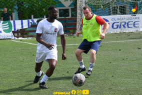 <a href="https://st.getinfootball.com/albums/1087389/661f755de9606_1920.jpg" target="_blank">Descarcă</a>