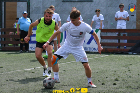 <a href="https://st.getinfootball.com/albums/1087389/661f7566592ce_1920.jpg" target="_blank">Descarcă</a>