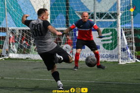 <a href="https://st.getinfootball.com/albums/1087390/661f75d9ac130_1920.jpg" target="_blank">Descarcă</a>