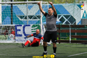 <a href="https://st.getinfootball.com/albums/1087390/661f75dcc4689_1920.jpg" target="_blank">Descarcă</a>