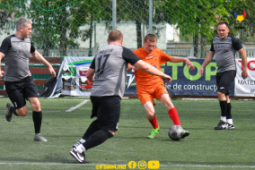 <a href="https://st.getinfootball.com/albums/1087390/661f75f463f64_1920.jpg" target="_blank">Descarcă</a>