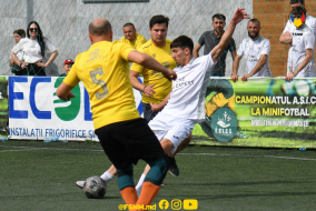 <a href="https://st.getinfootball.com/albums/1087391/661f765112d24_1920.jpg" target="_blank">Descarcă</a>
