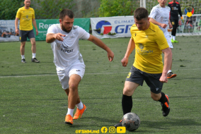 <a href="https://st.getinfootball.com/albums/1087391/661f765238e15_1920.jpg" target="_blank">Descarcă</a>