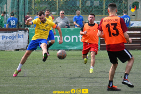 <a href="https://st.getinfootball.com/albums/1087392/661f76b91acb4_1920.jpg" target="_blank">Descarcă</a>