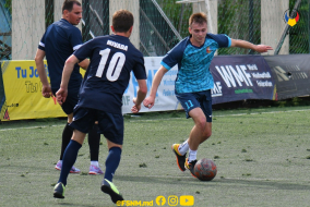 <a href="https://st.getinfootball.com/albums/1087393/661f7759f171d_1920.jpg" target="_blank">Descarcă</a>