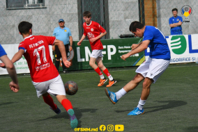 <a href="https://st.getinfootball.com/albums/1087394/661f77aabd326_1920.jpg" target="_blank">Descarcă</a>