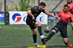 <a href="https://st.getinfootball.com/albums/1087476/66275c0e3927d_1920.jpg" target="_blank">Descarcă</a>