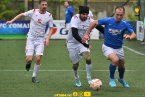 <a href="https://st.getinfootball.com/albums/1087477/6627622cad260_1920.jpg" target="_blank">Descarcă</a>