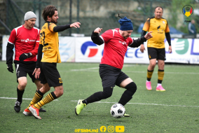 <a href="https://st.getinfootball.com/albums/1087479/662763b2afc19_1920.jpg" target="_blank">Descarcă</a>