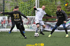 <a href="https://st.getinfootball.com/albums/1087480/6627644400569_1920.jpg" target="_blank">Descarcă</a>