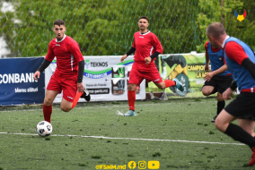 <a href="https://st.getinfootball.com/albums/1087481/662766296d99b_1920.jpg" target="_blank">Descarcă</a>
