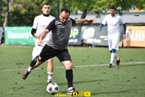 <a href="https://st.getinfootball.com/albums/1087491/66276fa308111_1920.jpg" target="_blank">Descarcă</a>