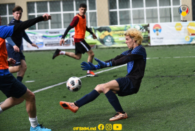 <a href="https://st.getinfootball.com/albums/1087494/662772990fc01_1920.jpg" target="_blank">Descarcă</a>