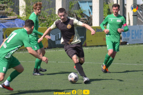 <a href="https://st.getinfootball.com/albums/1087700/6638994282234_1920.jpg" target="_blank">Descarcă</a>